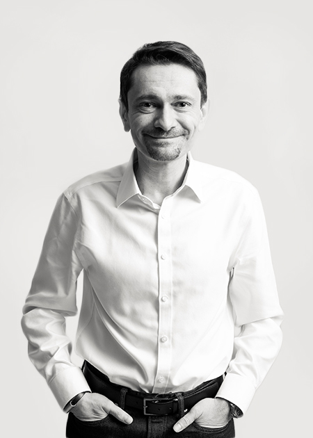 Raed Peoplepage Headshot (1)