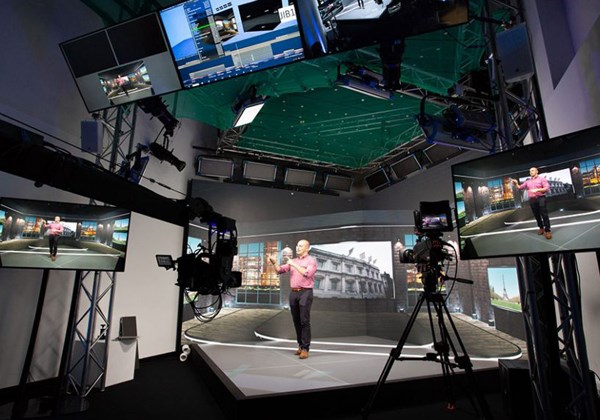 xR Virtual Workshop for Digital Events and Education